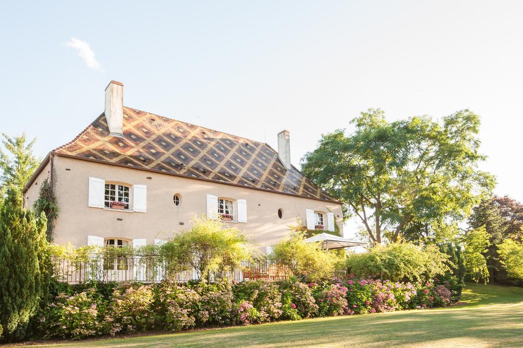 Le Petit Manoir Des Bruyeres Bed & Breakfast Villefargeau Exterior foto