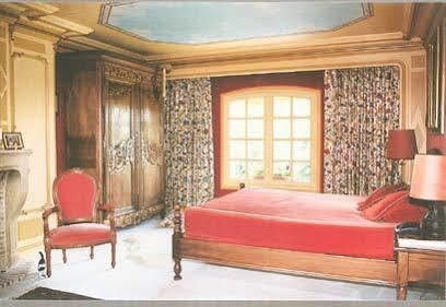 Le Petit Manoir Des Bruyeres Bed & Breakfast Villefargeau Exterior foto