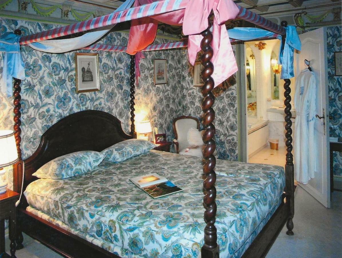 Le Petit Manoir Des Bruyeres Bed & Breakfast Villefargeau Exterior foto